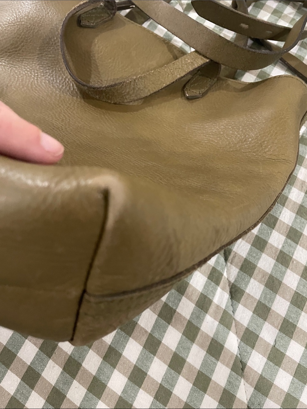 Madewell Olive Leather Tote with Center Suede Panel - Picture 4 of 8